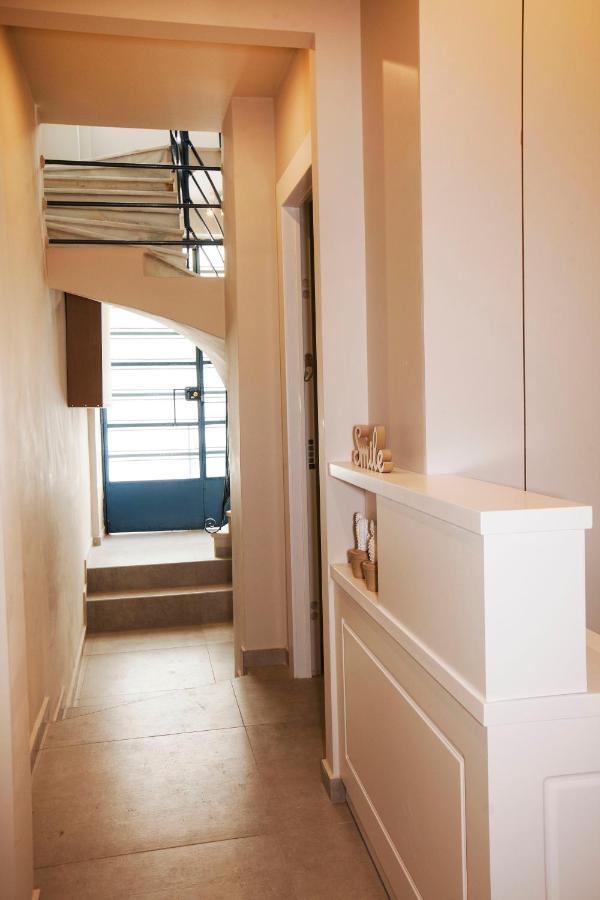 Bentzi...Boutique Apartment In Pangrati, Superior Suite أثينا المظهر الخارجي الصورة