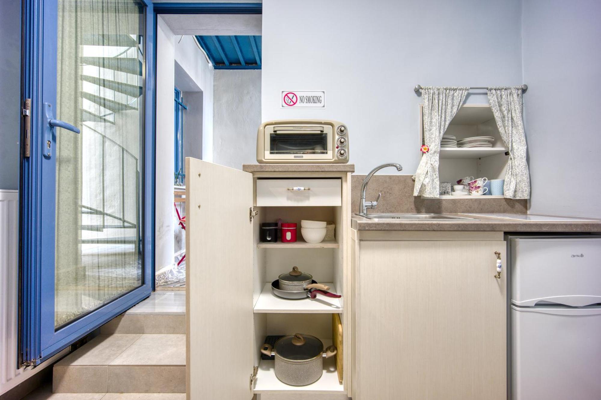 Bentzi...Boutique Apartment In Pangrati, Superior Suite أثينا المظهر الخارجي الصورة
