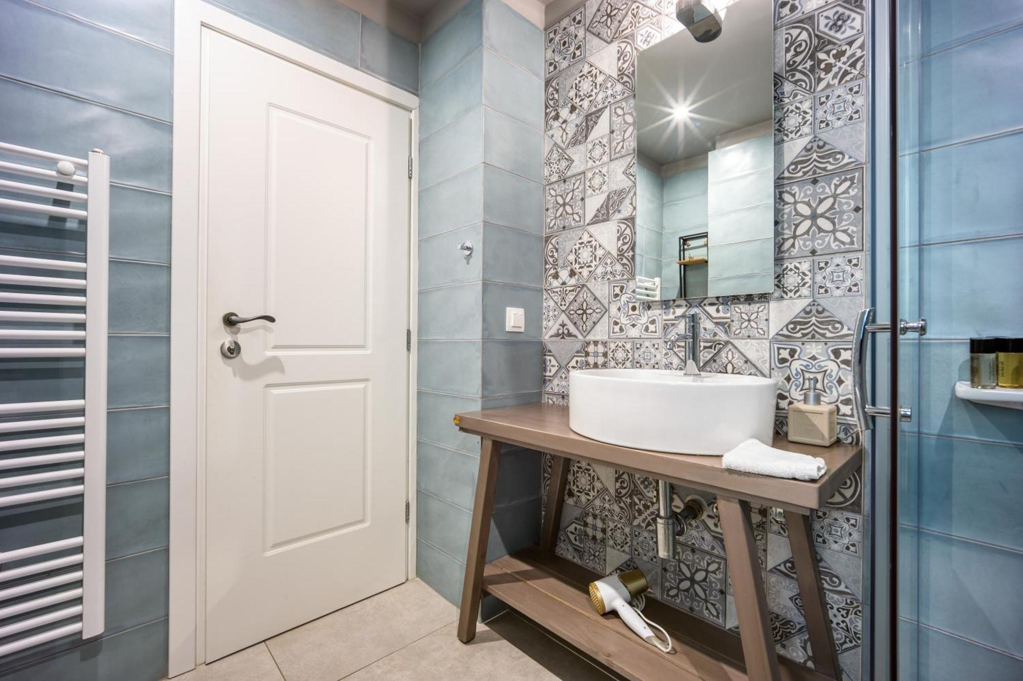Bentzi...Boutique Apartment In Pangrati, Superior Suite أثينا المظهر الخارجي الصورة